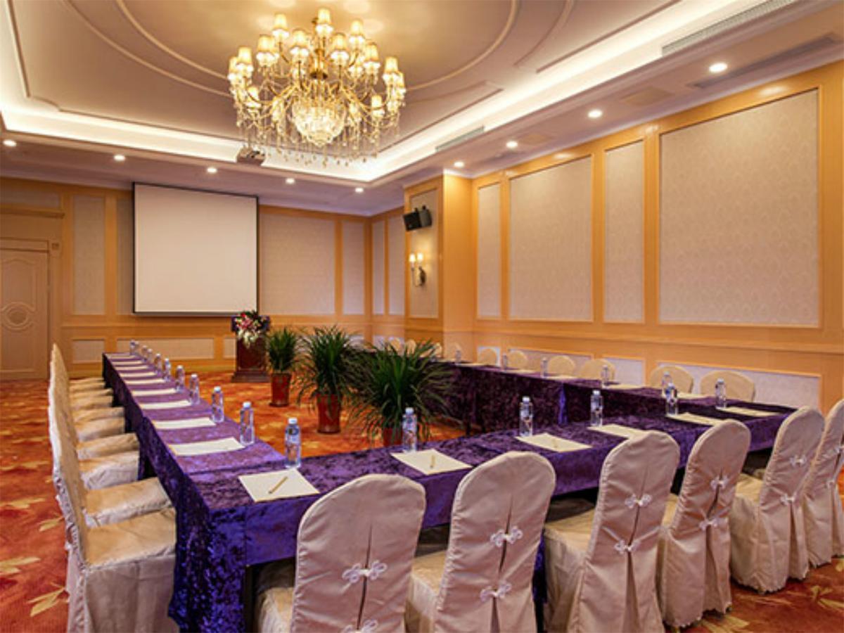 Vienna International Hotel Shanghai Hengshan Road ภายนอก รูปภาพ